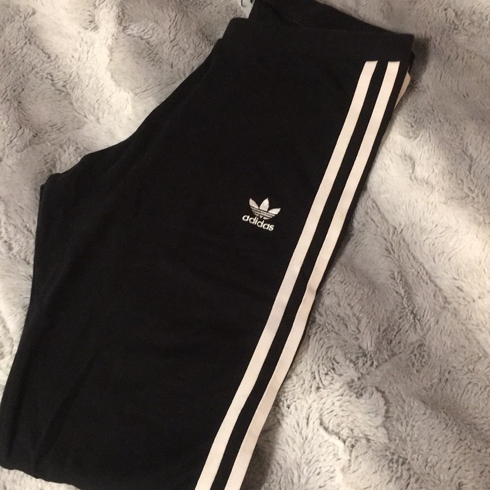 Adidas 3 stripe leggings